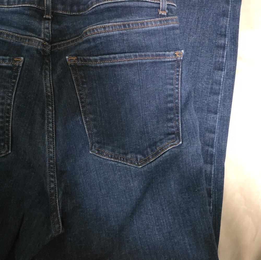 Express High Rise Mom Jeans - Picture 6 of 6